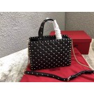 VALENTINO Candystud quilted leather tote 0061 black JH09866SL88